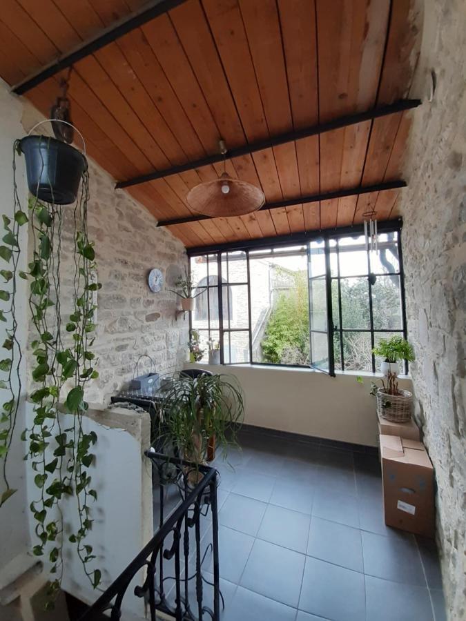 Nos Jours Heureux Apartment Barjac  Exterior photo